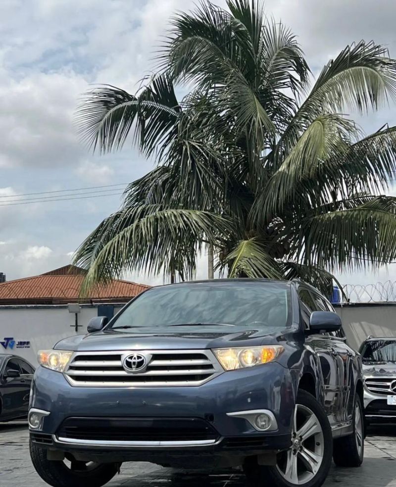 Toyota highlander 2011